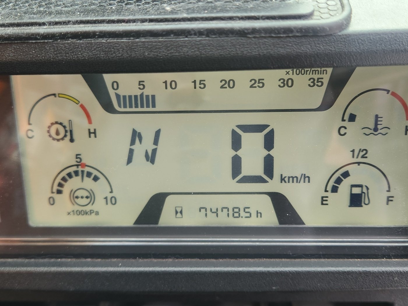 GR-700N-2 계기판 · 거리/시간 2