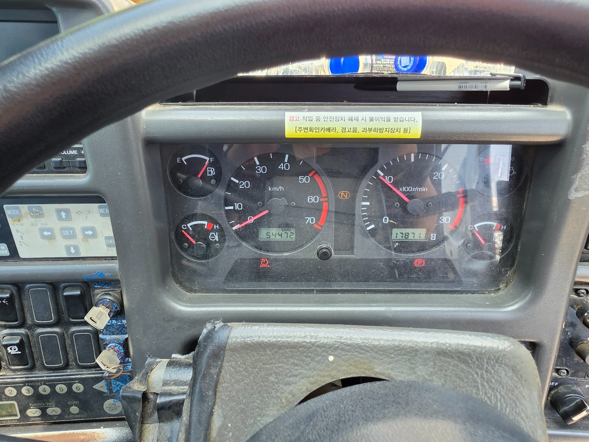 Kobelco RK 250-8 계기판 · 거리/시간 1